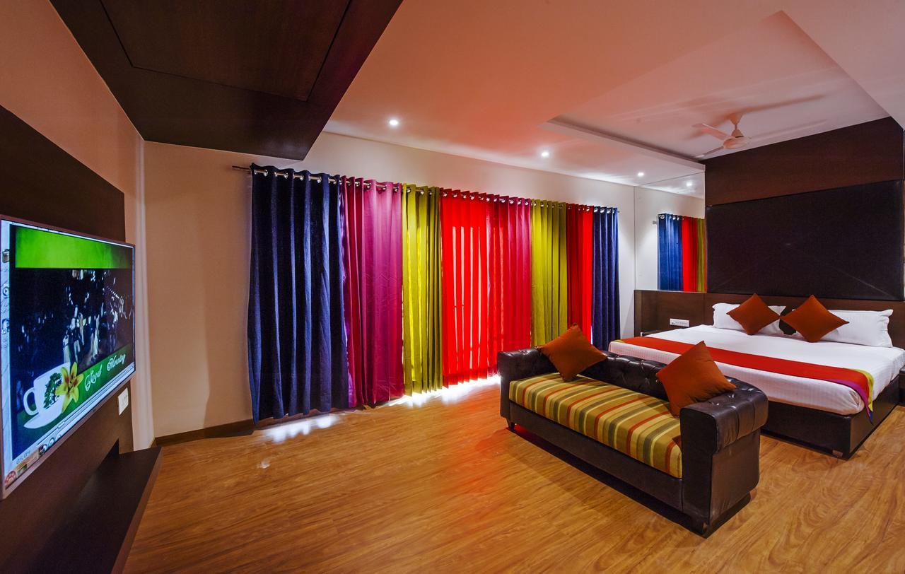 Hotel Atharva อุจเจน ภายนอก รูปภาพ