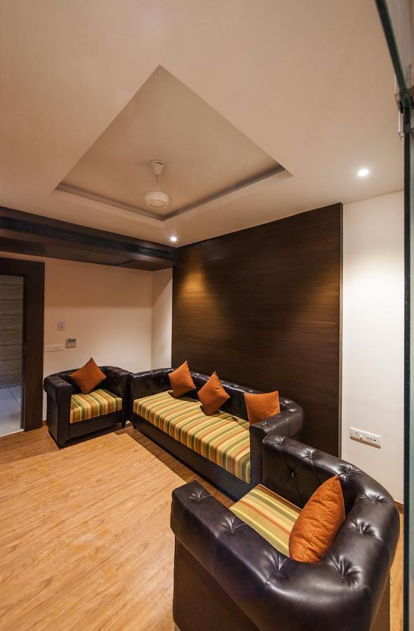 Hotel Atharva อุจเจน ภายนอก รูปภาพ