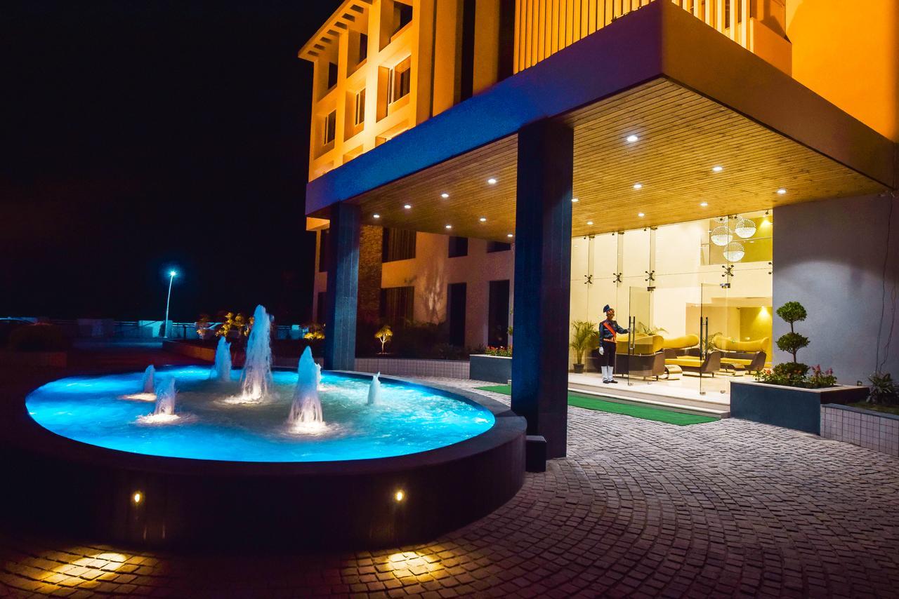 Hotel Atharva อุจเจน ภายนอก รูปภาพ